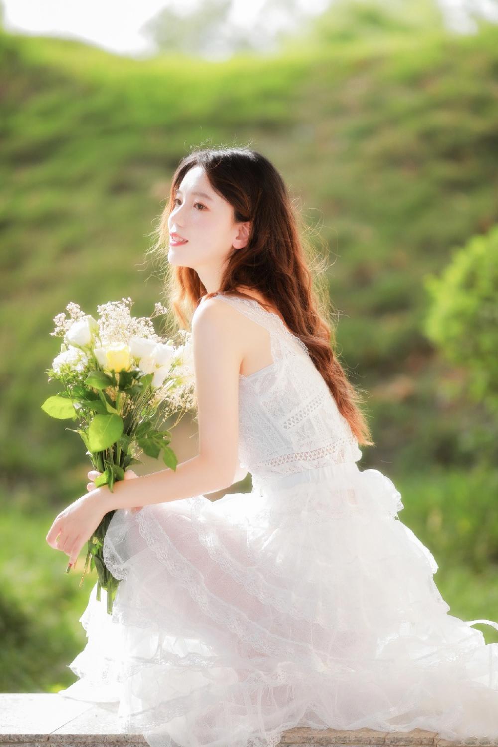 和暗恋很久的哥哥滚床单 哥哥晚上进我被窝把我猛干