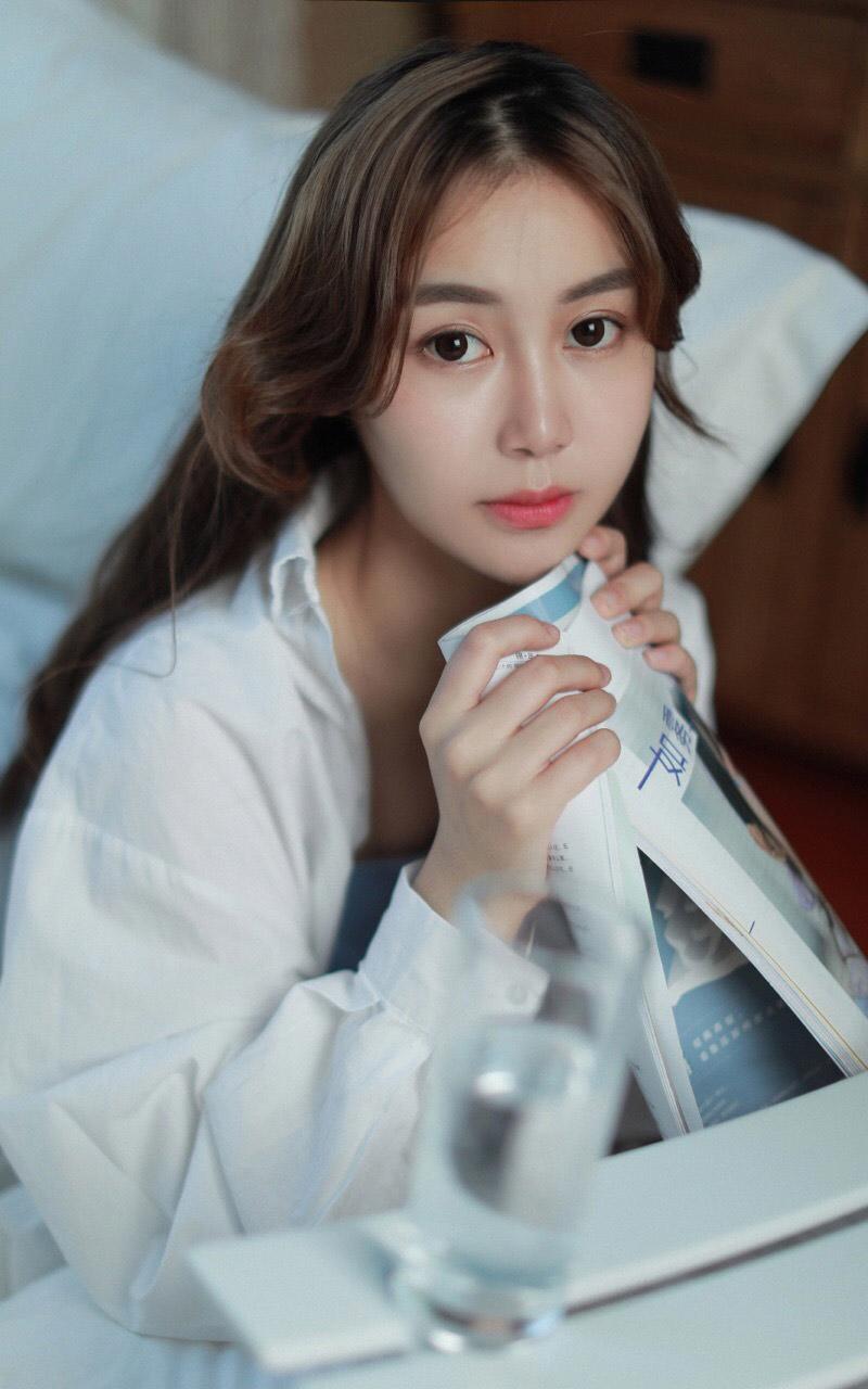 儿媳妇儿的水洞,第一次和儿媳妇干,感觉儿媳妇的水洞里面有好多