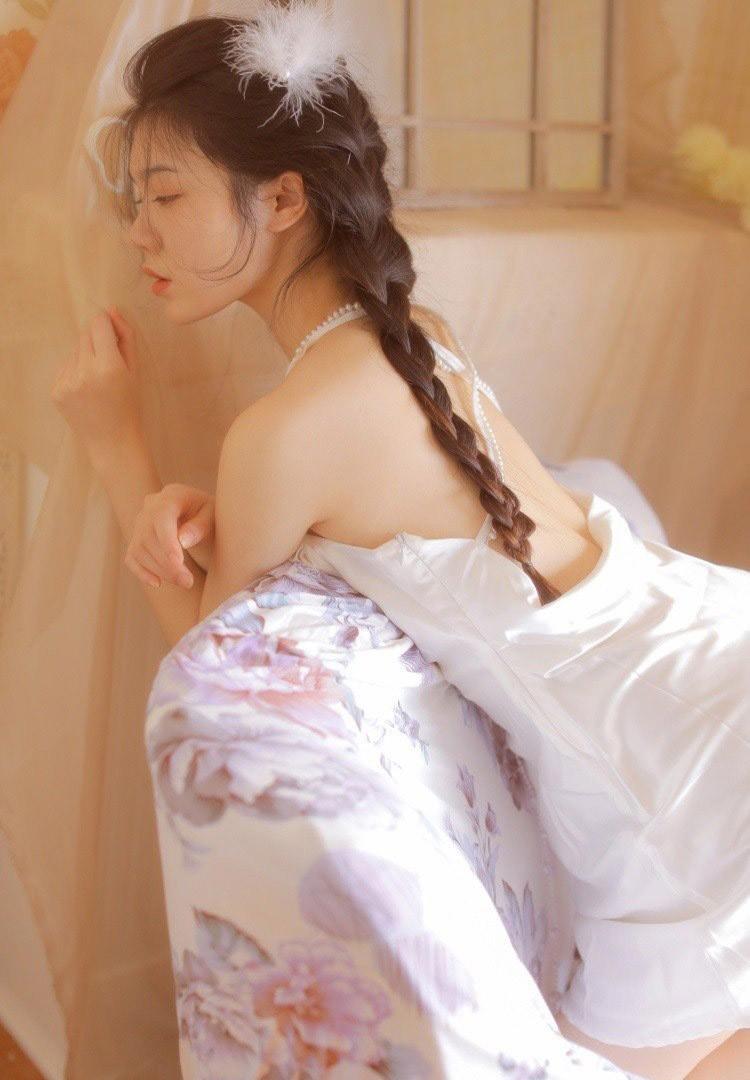 周末无事出双拿和MM的销魂性爱