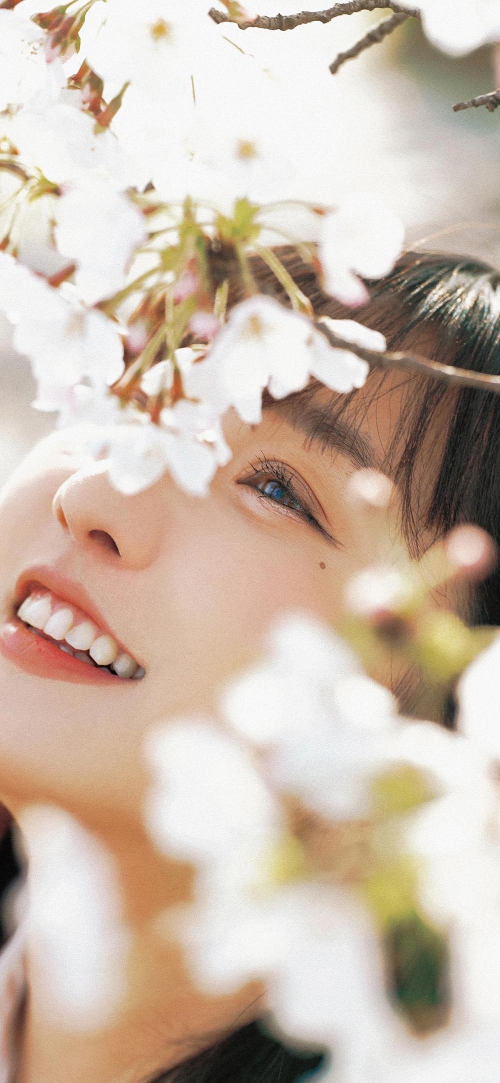 把你干到疼得下不了床,初恋一进门就疯狂的撕扯她的衣服