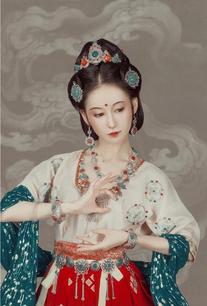 阔别