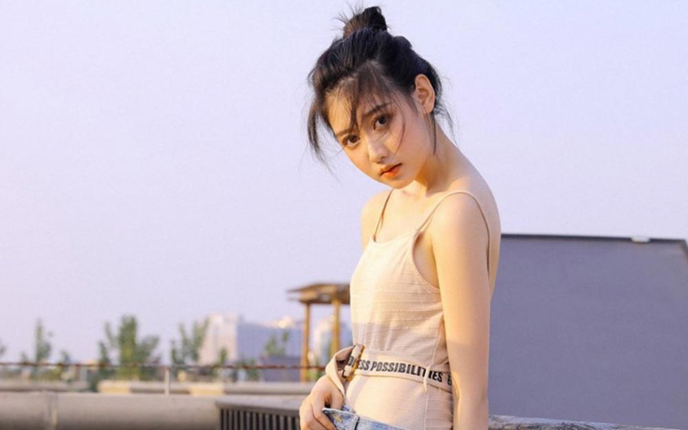 那段一见钟情引发的短暂爱情