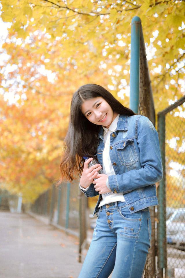 女友为了钱竟与别人日日销魂