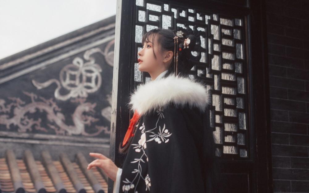 床上夫妻，床下父女