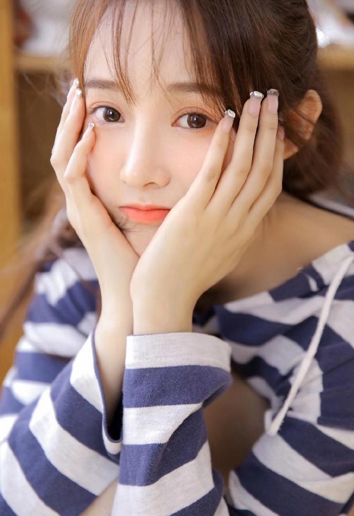 用力啊啊我要护士 啊再用力再深点舔一舔动图