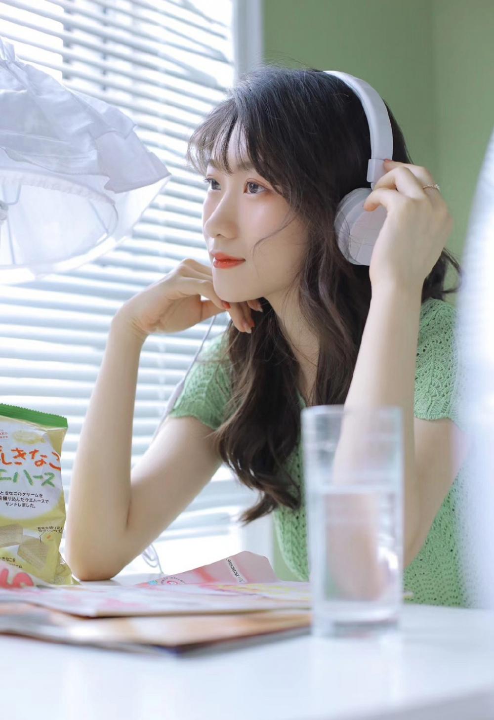 加陌生女孩微信开场白