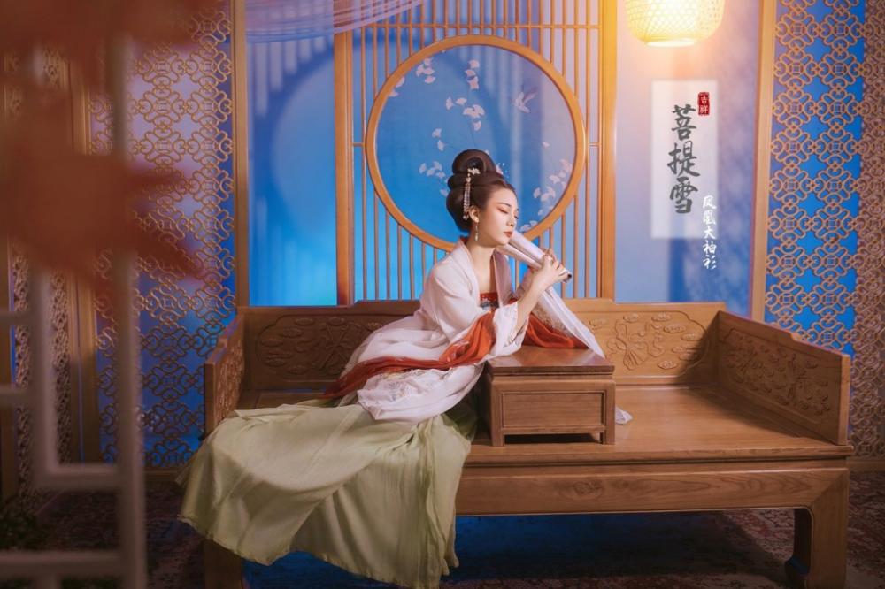 日了前妻在日后妻，找前妻满足我的性需求
