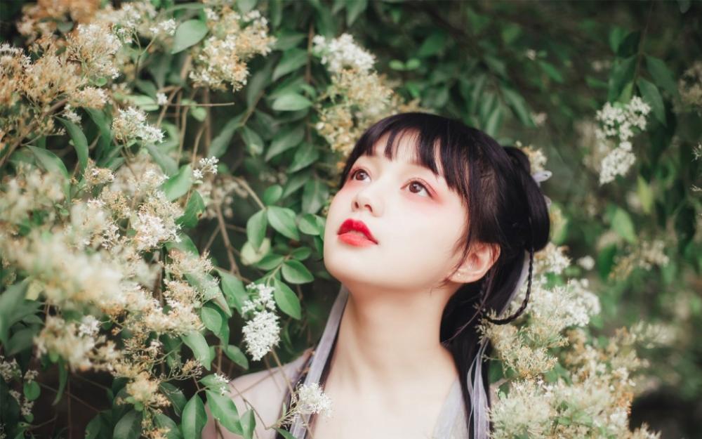 我去表妹家把她睡了 和表妹的爱情故事惊动了父母