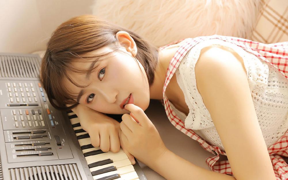 寂寞少妇诱惑我 不料被我的粗壮异物顶的直求饶