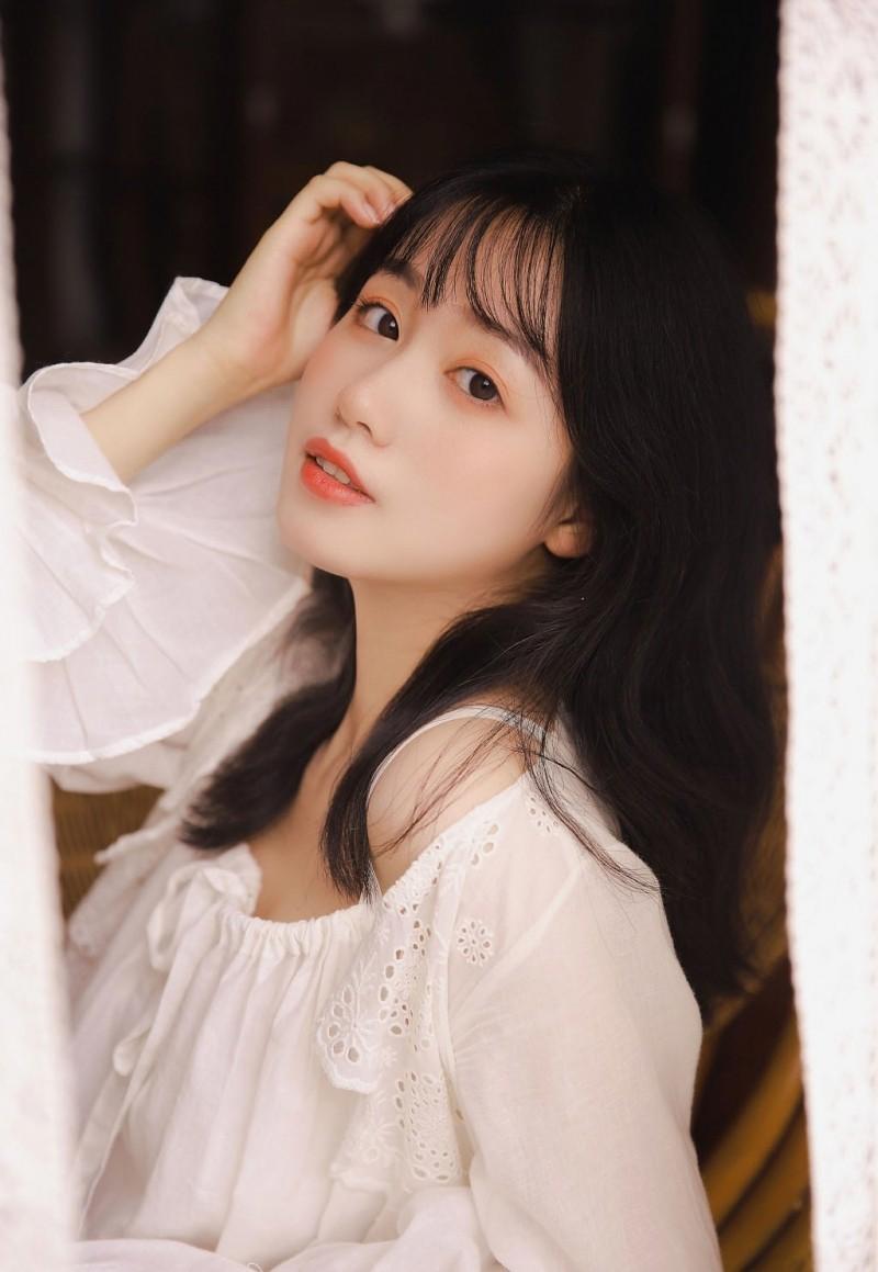 王嫣芸：与“裸模”决裂的苏紫紫 王嫣芸照片无马赛克