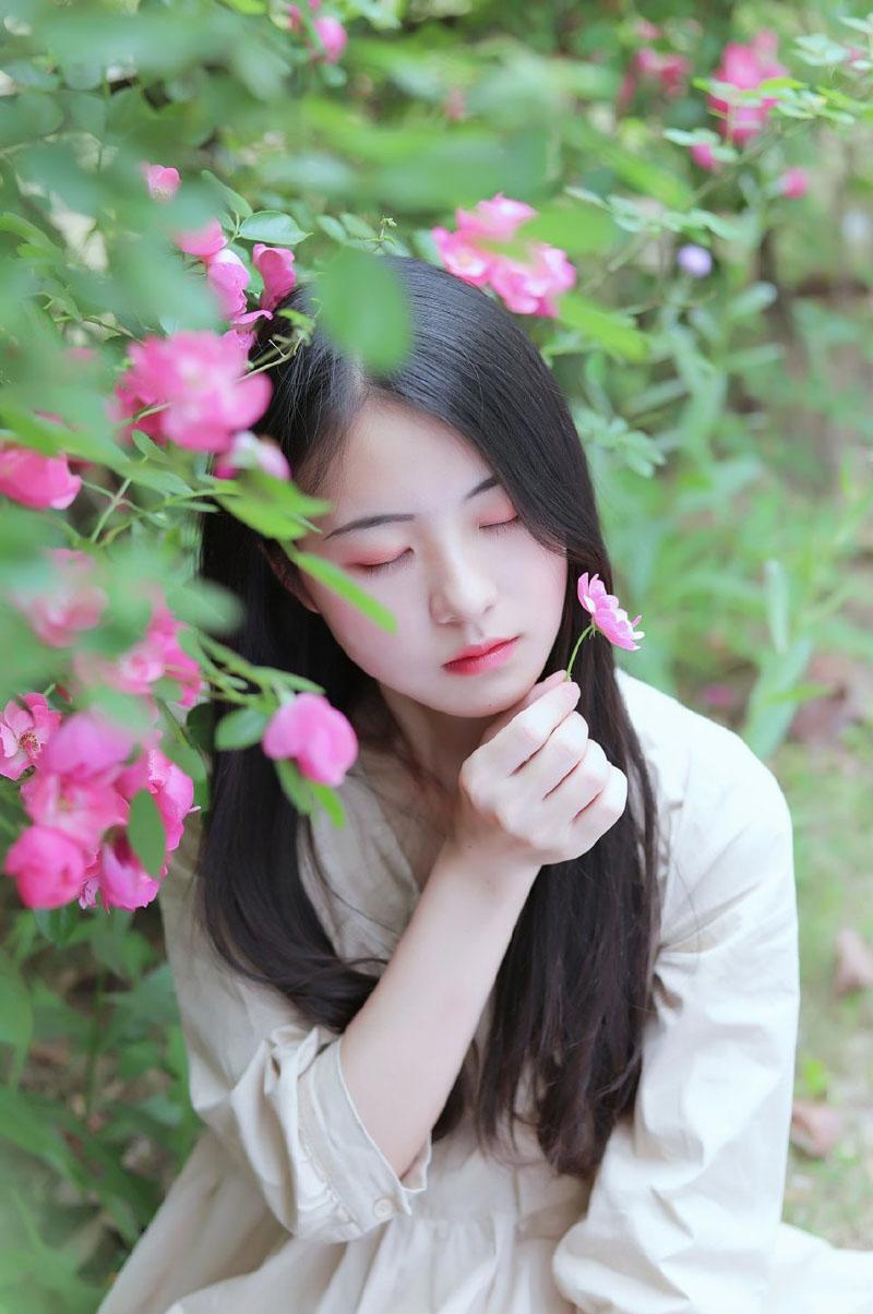 泪流的感动性事：我的处女被那流氓用几万块买了