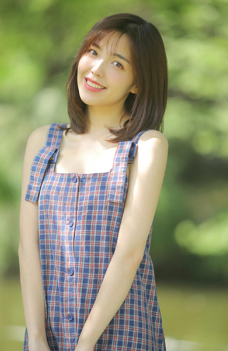 我与银行漂亮的女同事上司的暧昧性事(48)