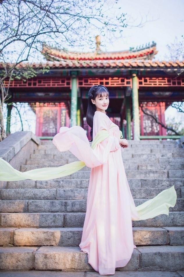 黄牛票里的恋情