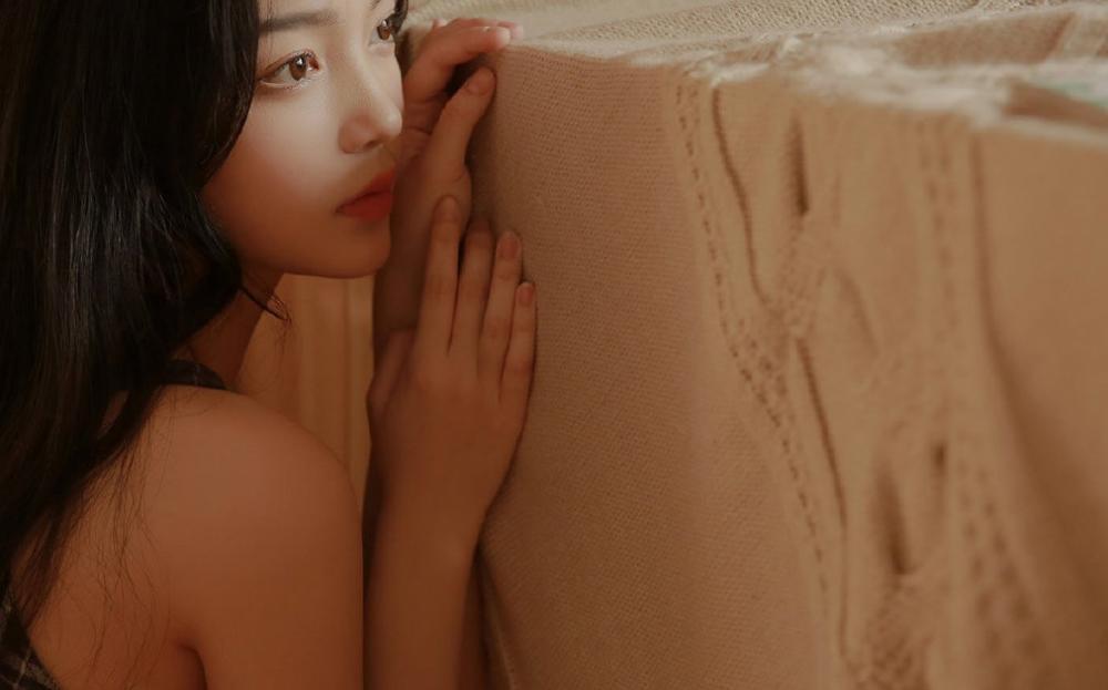 自扇耳光！那夜我非法转让了我的女人