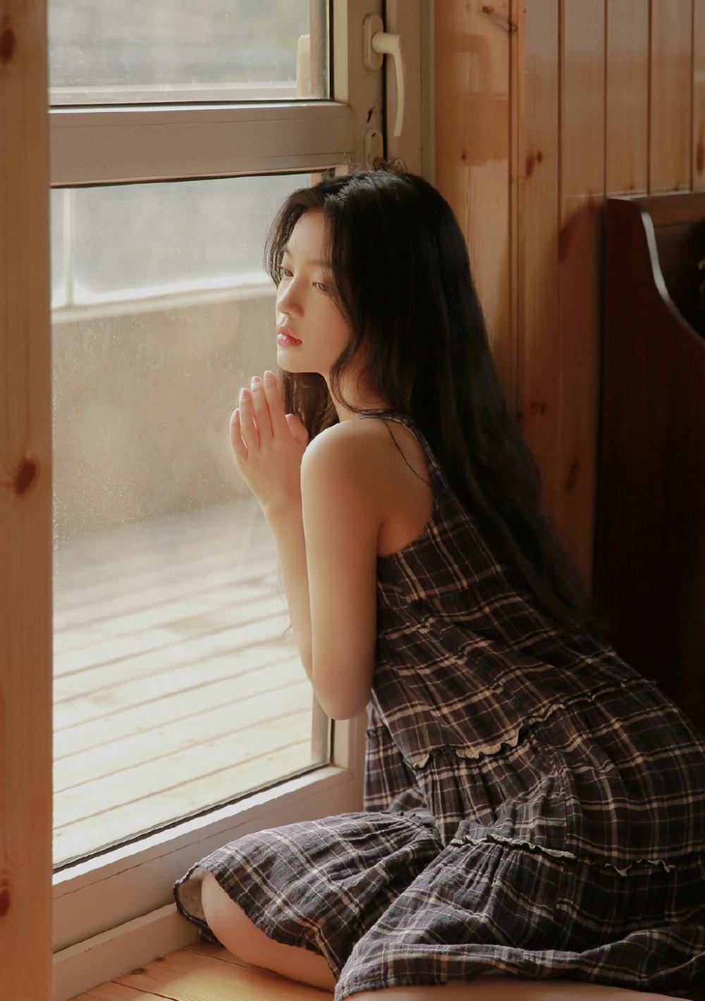 深夜,他在她身上挥汗如雨。朋友圈炸了!