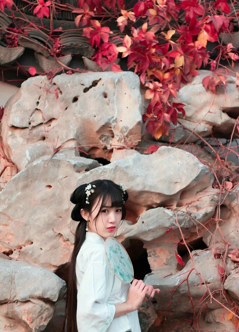 聪明女人必须掌握性感分寸
