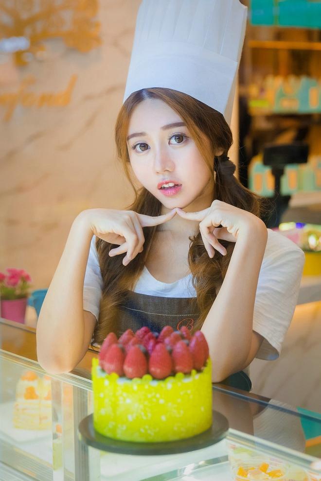 好色公公与放荡媳妇的乱伦故事