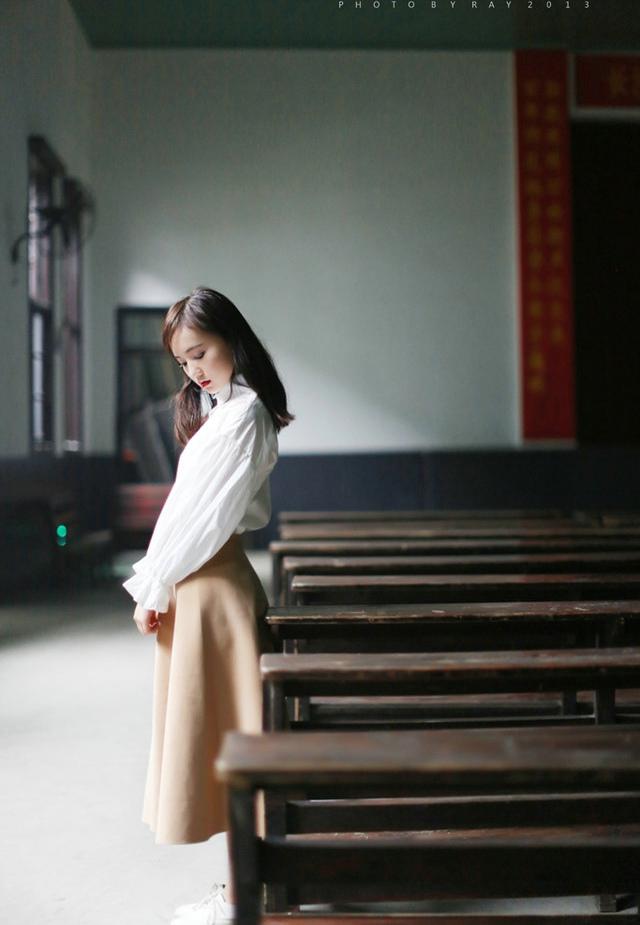 大叔和我滚床单 大叔疯狂的要我 炕上撒欢大叔悠着点