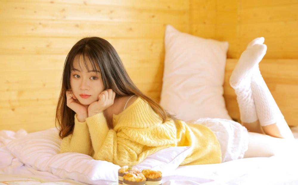 出卖身体！女大学生：第一次给了校长