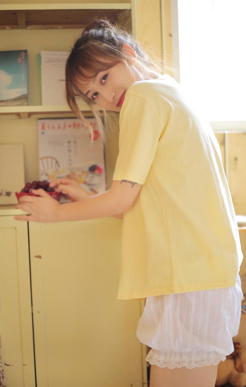 公车上被猛烈的进出只想敲开你 洗手间激烈大尺度