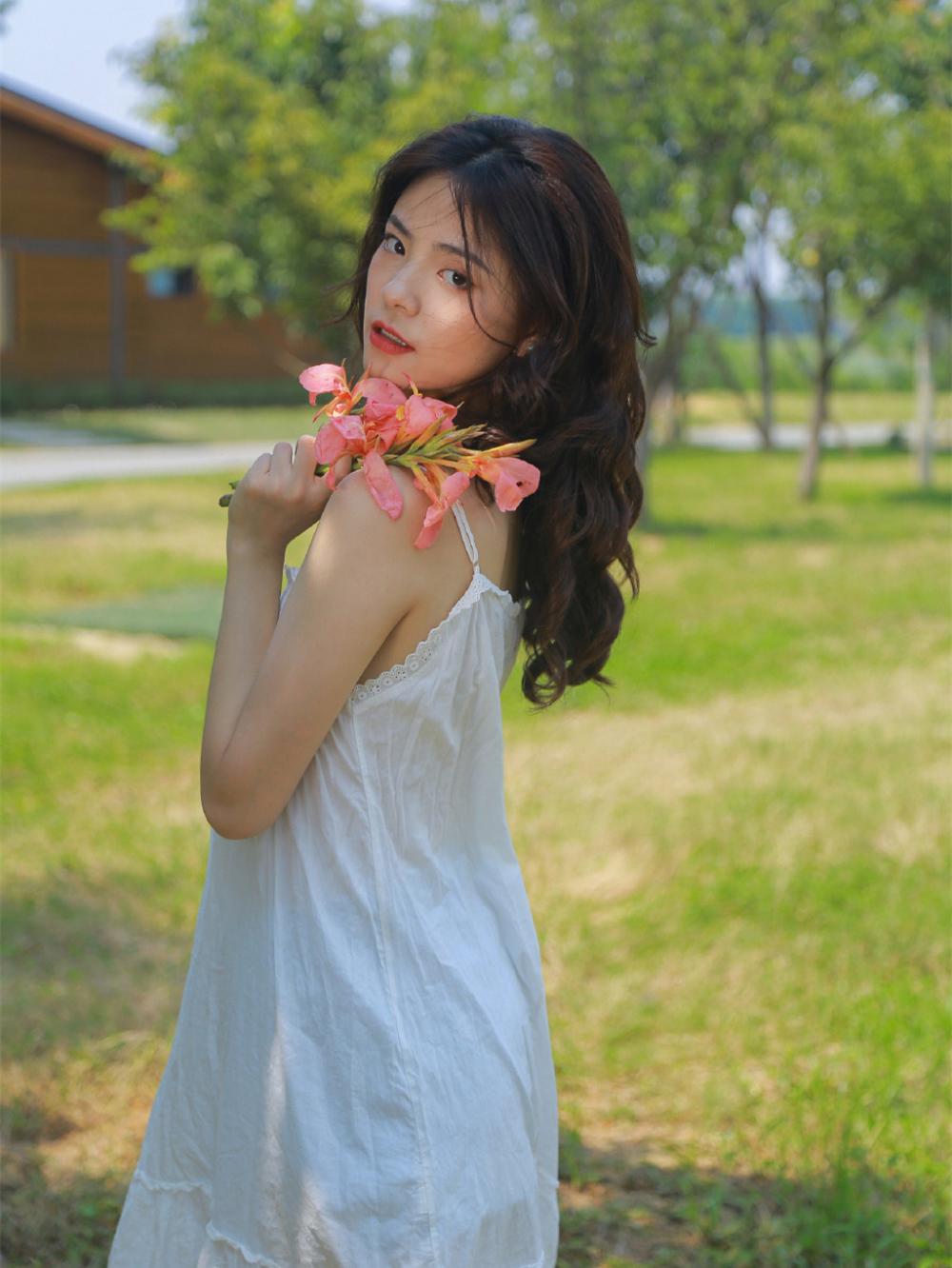 和女朋友做羞羞的事情 合租的女孩最终被我征服