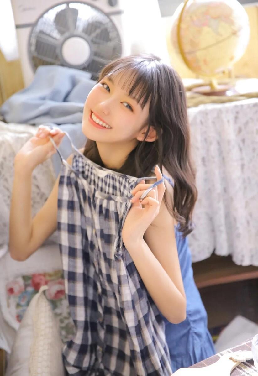 我女友胸很大 暴力强奷校园春色