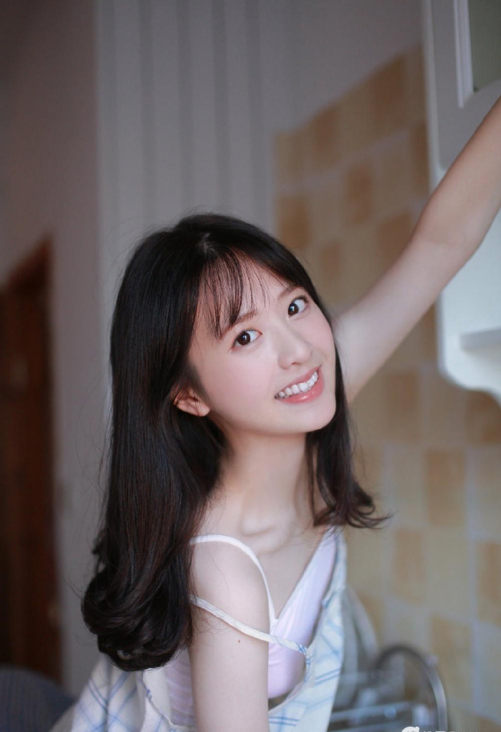 【初恋二三事】曲折的爱