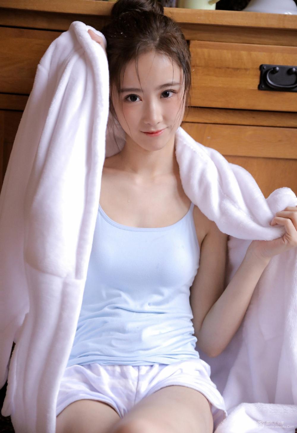 老公出差睡大女同事肚子 劝我离婚