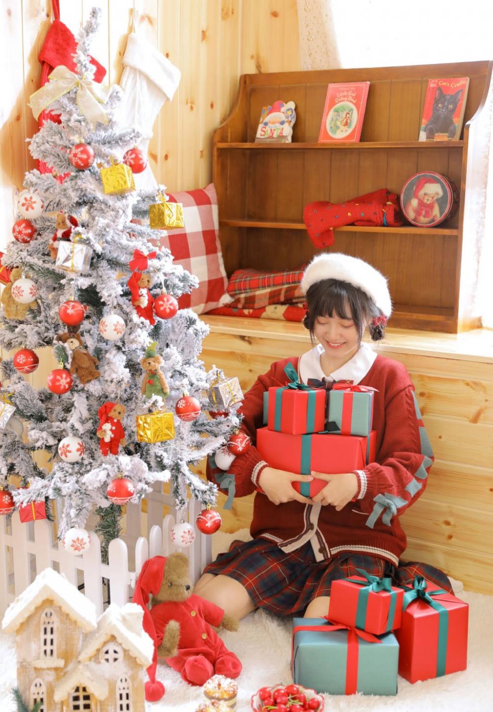 背影里的沉默---为爱守候