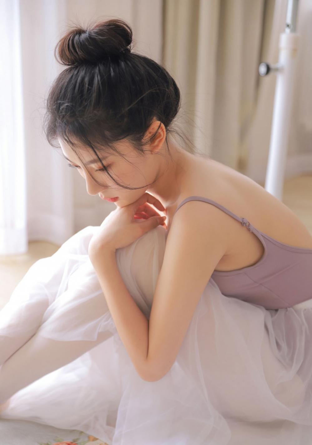 春来暗香暖 多情是故人
