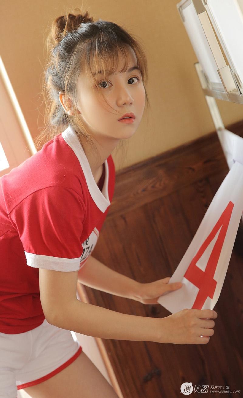 在厨房与妈妈激战 我与后妈在厨房 在厨房与妈妈激战