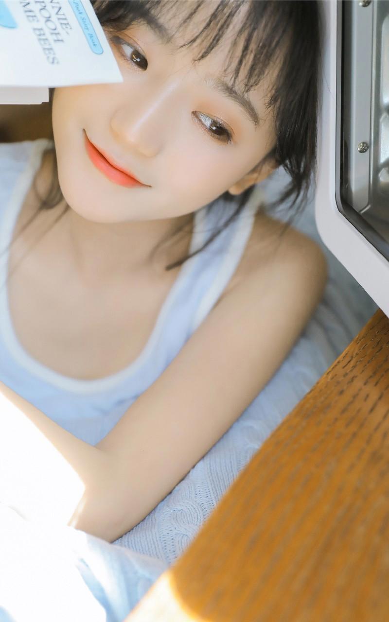 经典励志故事8:为生命画一片树叶