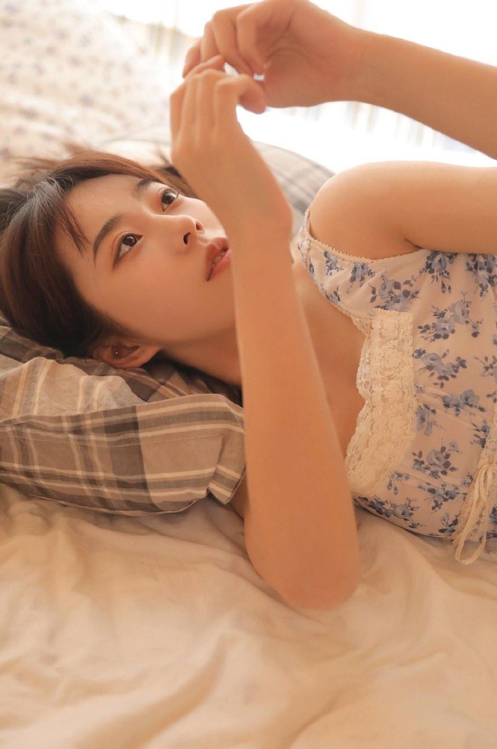 和已婚男人的艳照曝光后,我成了别人眼里的婊子