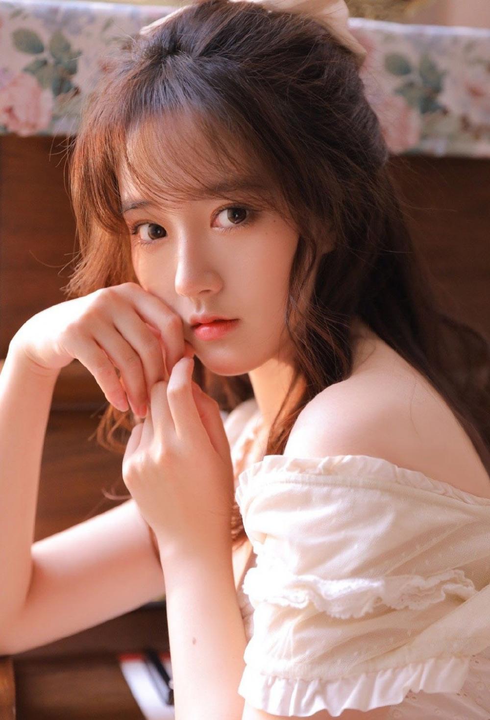 丈夫背叛我选择一个歌女 我无奈选择自杀