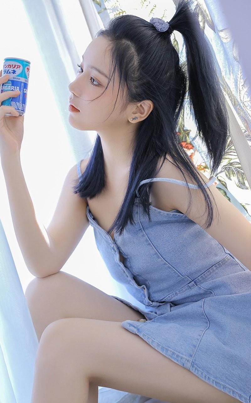 分手了兴在手上刻什么字？