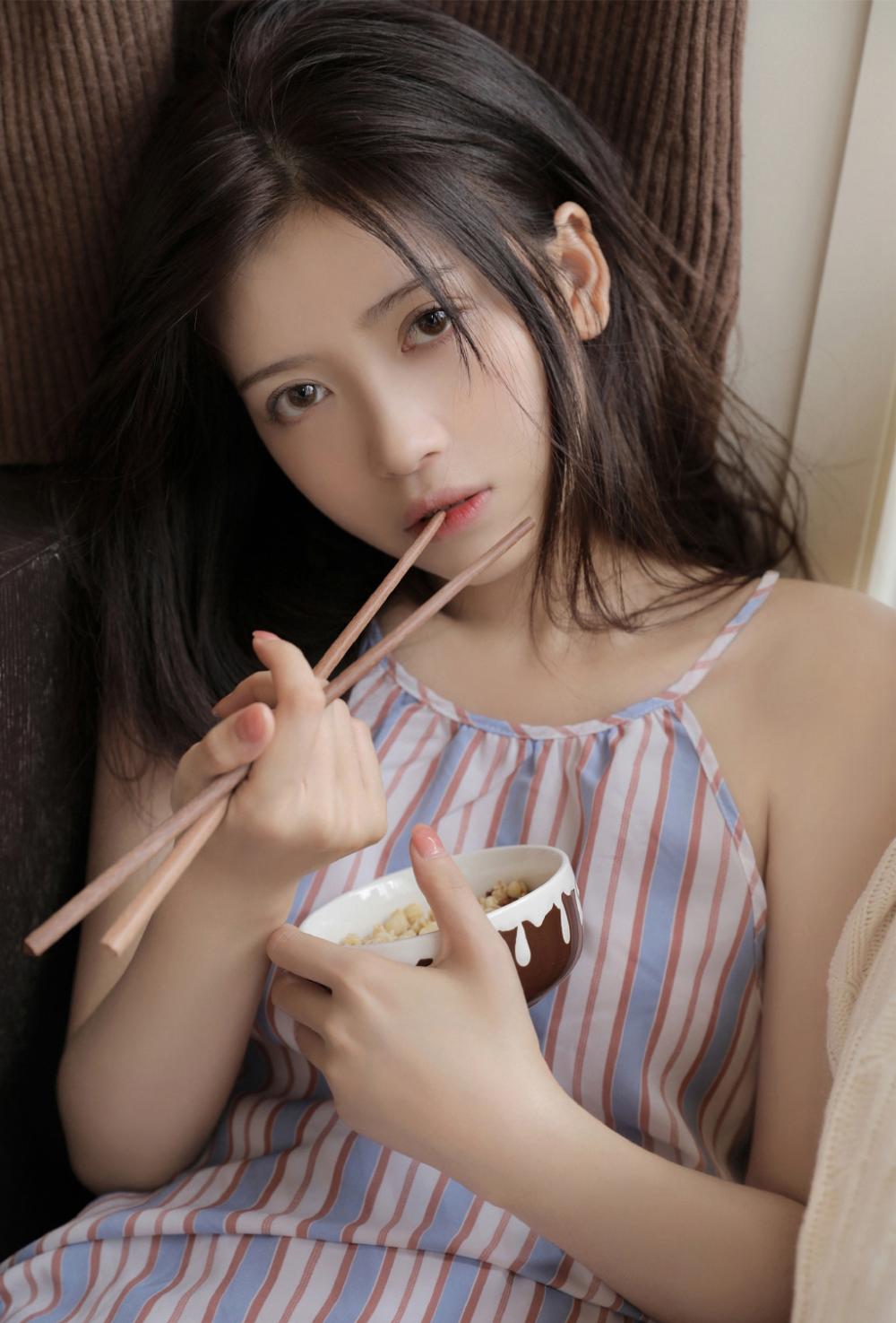 妇女受暴口述实录:我和漂亮女同事的愉愉性爱故事