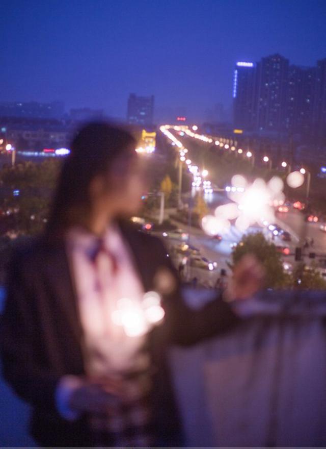 美国恐怖故事第五季 怀念发生在合租房的故事 那个故事很黄很暴力