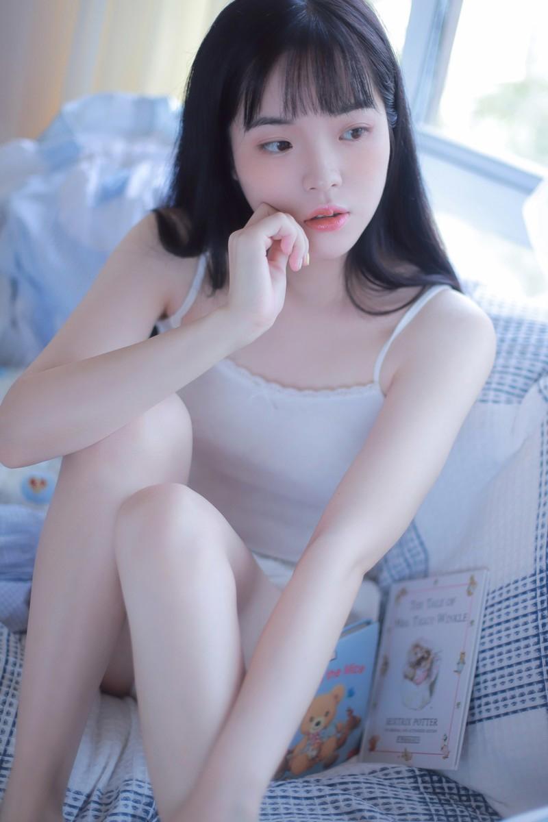 男友忘不了前女友 竟背着我跟前女友会出租屋厮混