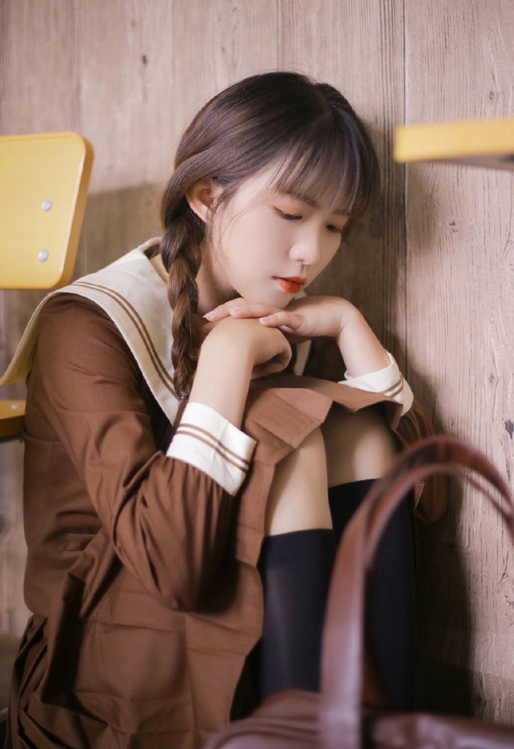 被男友朋友轮到爽讲述 被男友塞震动棒视频