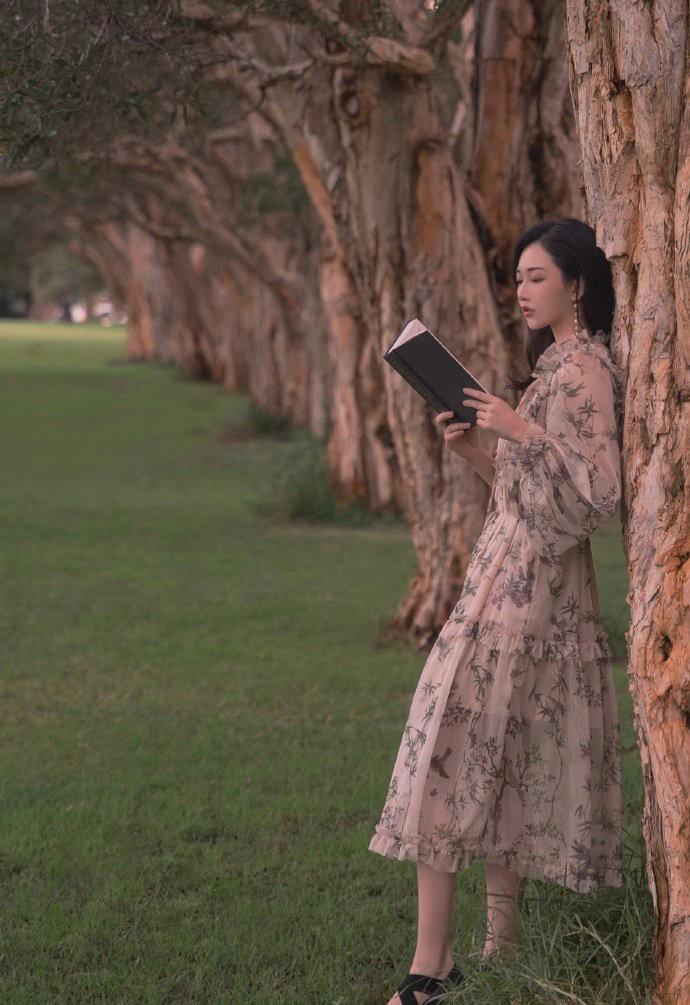 饥渴老公与我爱爱时被女儿看到全程