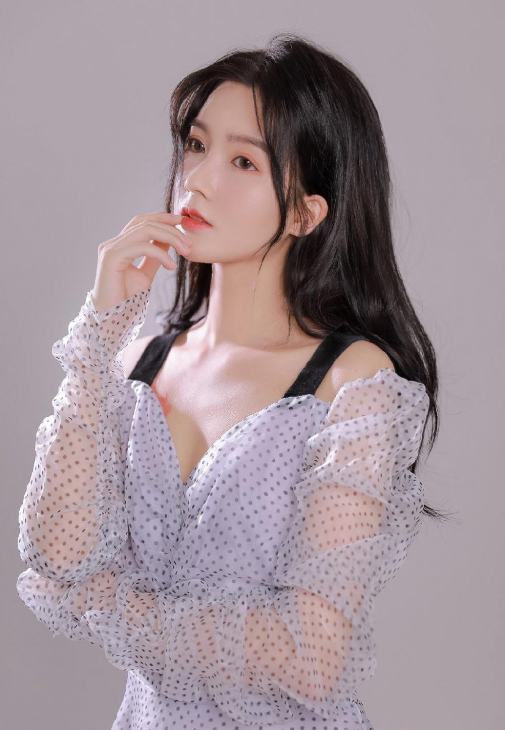 情来不自禁_那晚我臣服于他的身下