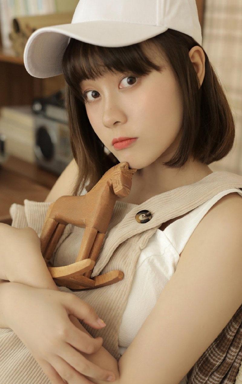 人生是抹光，不会暗淡，不会悲伤。