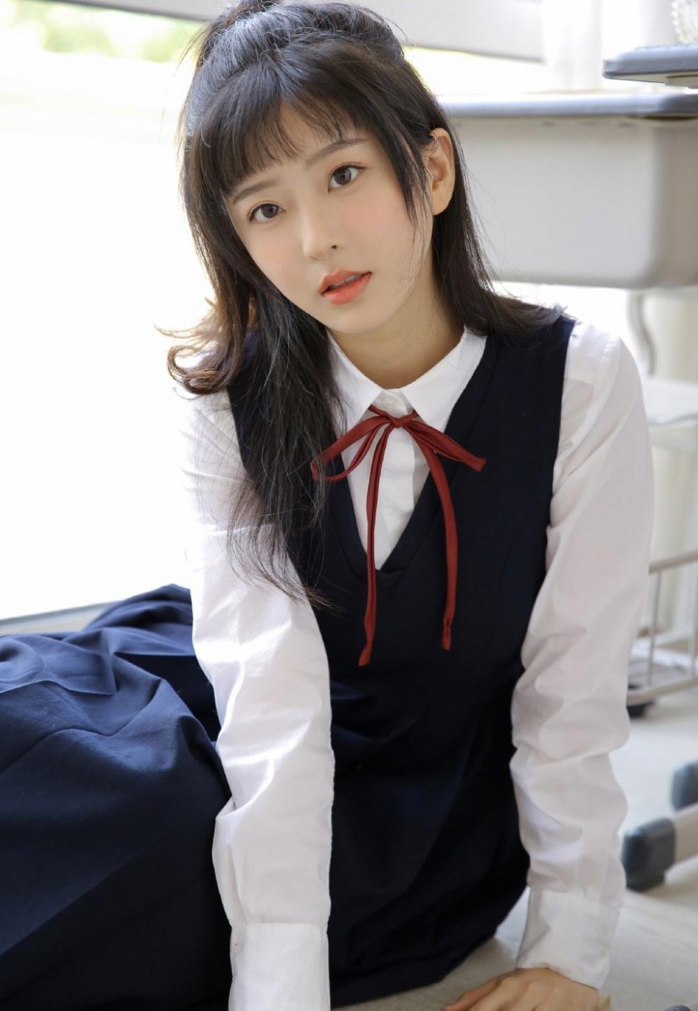欲魔上心头 洗手间内推倒女网友做活塞运动