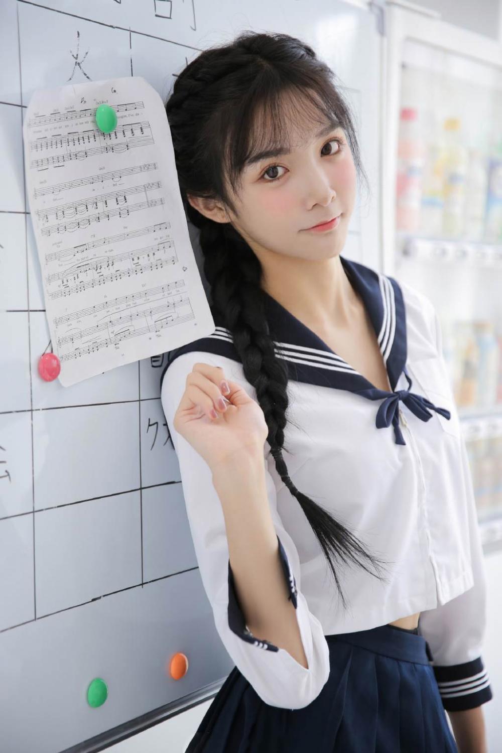 爱着离开你
