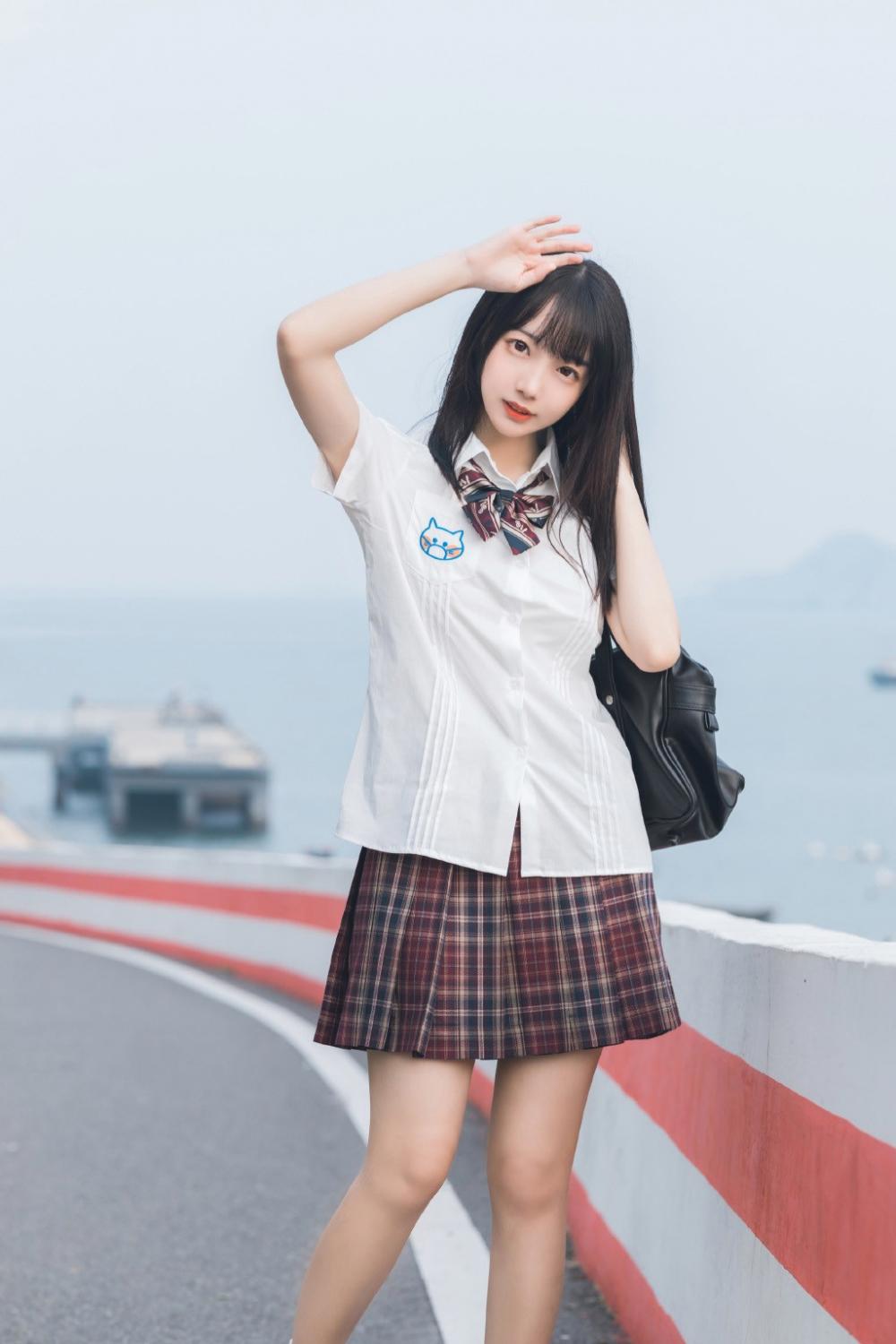 恋爱中常吃醋的人有哪些表现