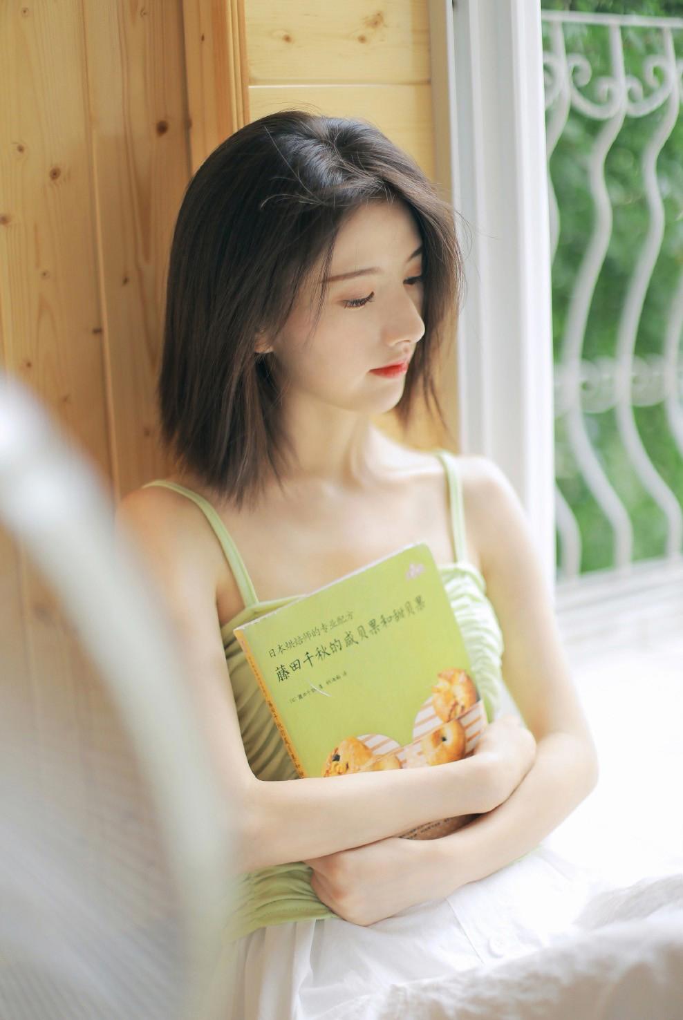 半个月，男友跟有夫之妇在一起了