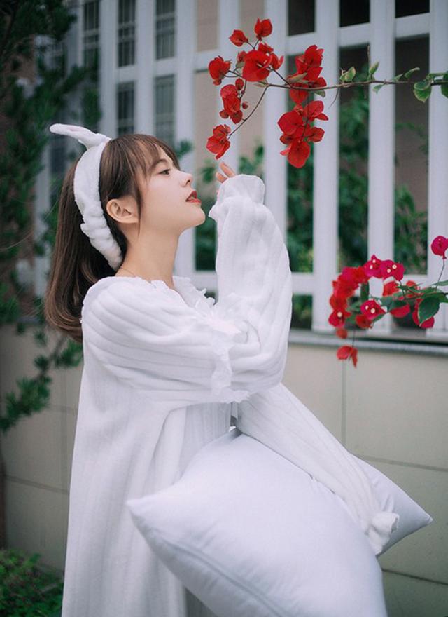 少妇有经验 学生妹床上功夫好