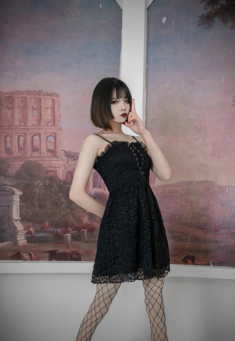 缺陷美人 尹希蓉撒娇的讨饶,可是却没有移动身子分毫(1)