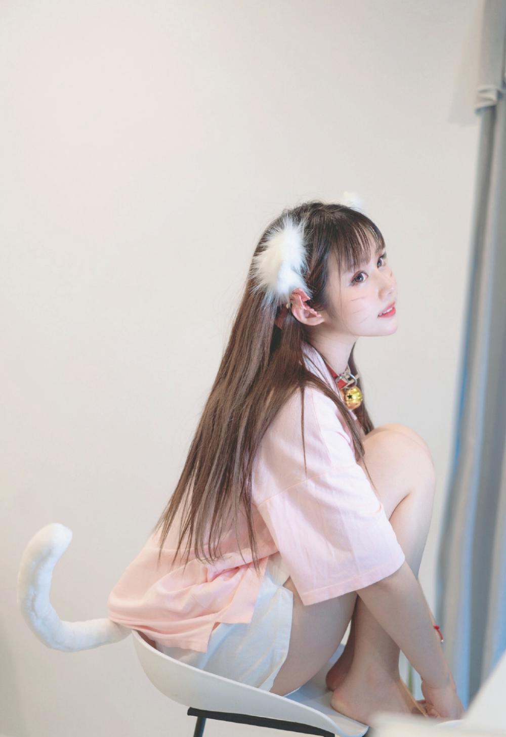 马背上粗大快速深入h限 香艳玫瑰全文分享