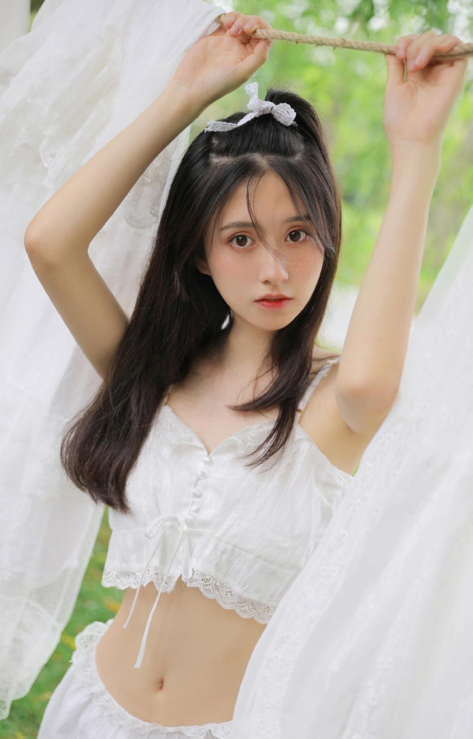 女人6个诱惑小动作让男人神魂颠倒
